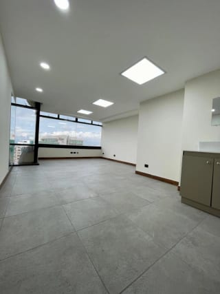 Clinica Medica  en Venta, Multimedica zona 15 — Clínica en Venta en Multimedica, Zona 15, Guatemala, Ciudad — miniatura 4 de 10