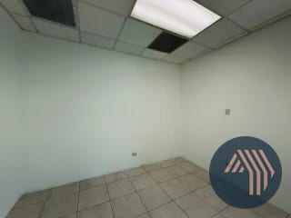 VENTA DE OFICINA 70MT2 - ZONA PRADERA, ZONA 10 — Oficina en Venta en Zona Pradera, Zona 10, Guatemala, Ciudad — miniatura 6 de 12