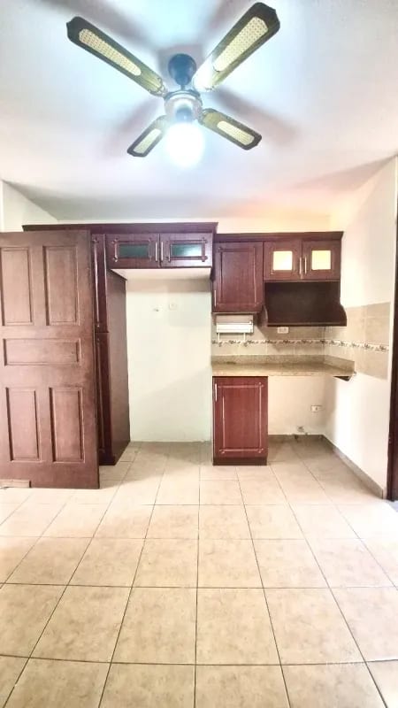Zona 7 de Mixco • Casa en venta • Altos del Encinal II — Casa en Venta en Zona 7 Mixco, Guatemala, Ciudad — foto 10 de 10