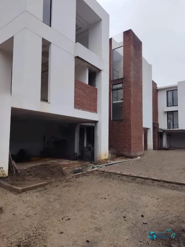 Casa en Venta Moderna Nueva KM 18.5 CAES la Toscana de Arrazola — Casa en Venta en Carretera a El Salvador, Guatemala, Ciudad — foto 6 de 14