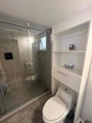 Apartamento en Renta, Parque Mateo zona 7.  Amueblado y equipado! — Apartamento en Alquiler en Parque Mateo, Zona 7, Guatemala, Ciudad — miniatura 5 de 14