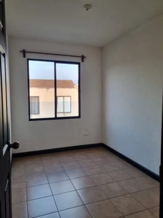 Vendo casa en Villas de Montecristo 1 San Jose Pinula — Casa en Venta en San José Pinula, Guatemala, Ciudad — miniatura 7 de 15