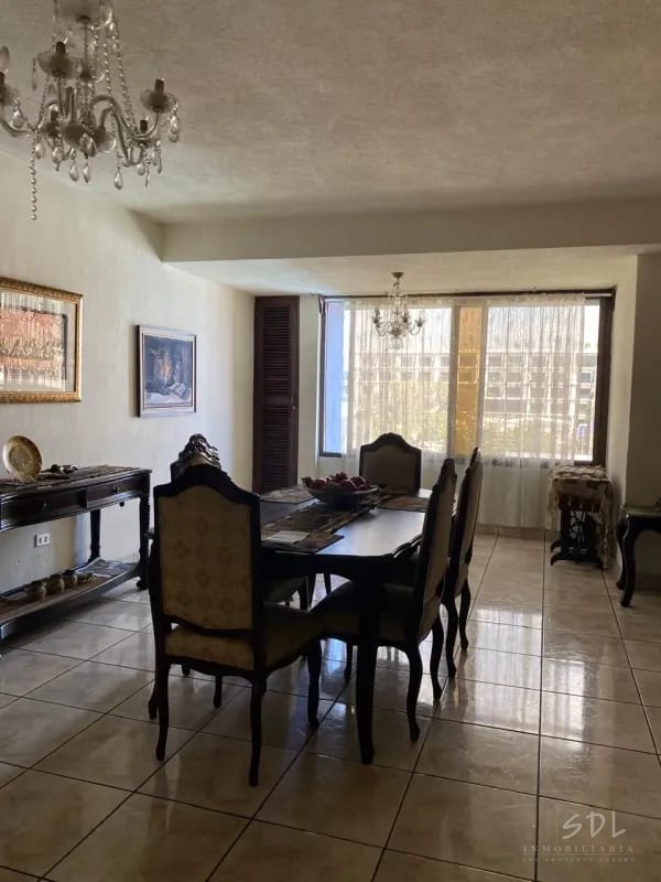 Zona 9 cerca Plaza España — Apartamento en Alquiler en Zona 9, Guatemala, Ciudad — foto 6 de 10