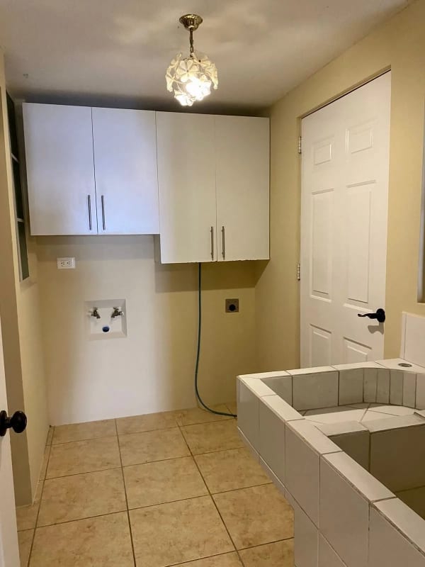 Venta de Casa - Condado Naranjo, Condominio Santa Elena, Zona 4 de Mixco — Casa en Venta en Condado Naranjo, Zona 4 Mixco, Guatemala, Ciudad — foto 2 de 12