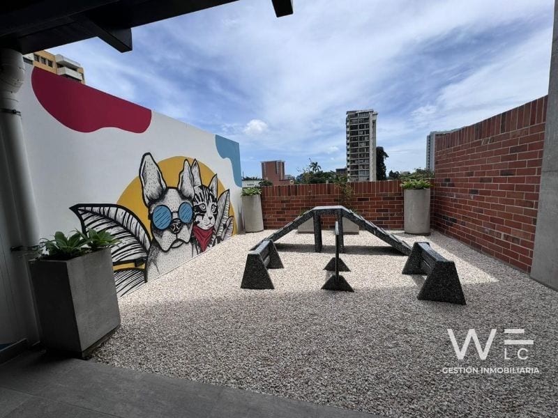 VENDO APARTAMENTO ZONA 10 CODIGO: 1001-R-470 — Apartamento en Venta en Fiamene, Zona 10, Guatemala, Ciudad — foto 13 de 14