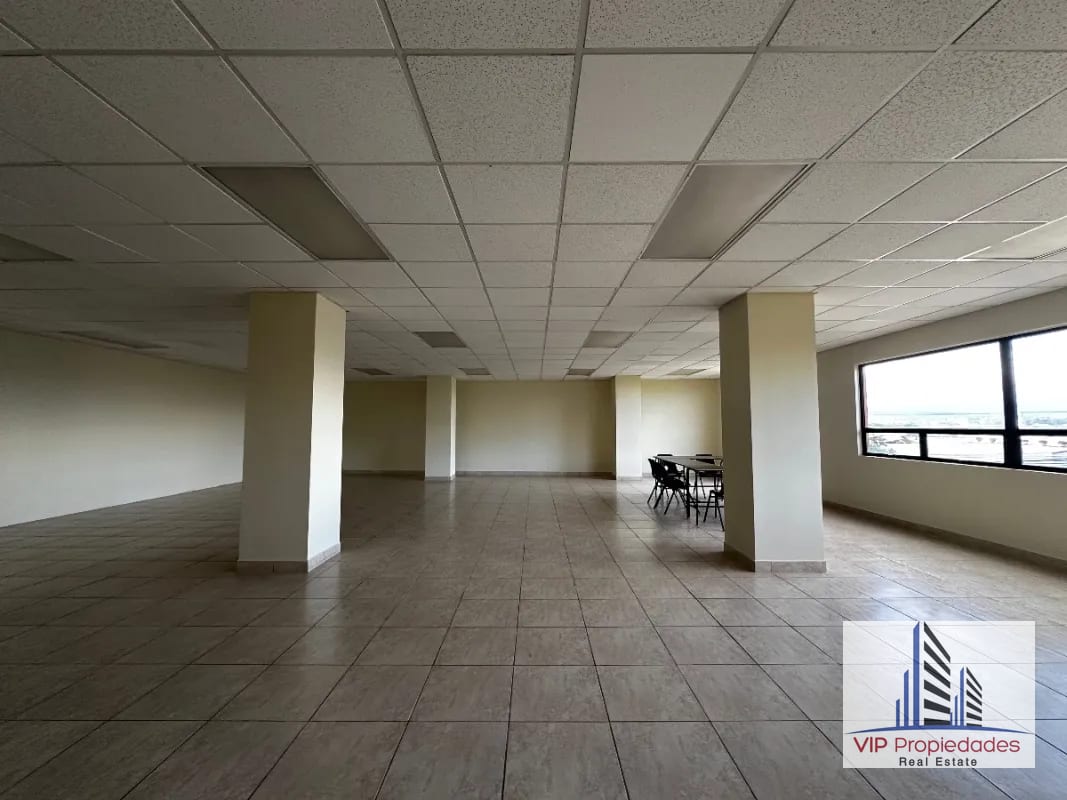 Edificio Condesa II zona 13, alquilo oficina — Oficina en Alquiler en Zona 13, Guatemala, Ciudad — foto 2 de 4