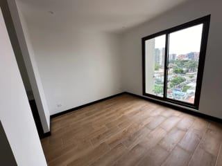 Apartamento en Renta 3 Habitaciones Zona 10 — Apartamento en Alquiler en Zona 10, Guatemala, Ciudad — miniatura 14 de 17