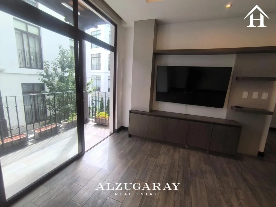 APTO. ELEGANTE CON BALCÓN -3 HAB/ LIRIOS DE CAYALÁ, Z. 16 — Apartamento en Alquiler en Lirios de Cayalá I, Zona 16, Guatemala, Ciudad — foto 10 de 11
