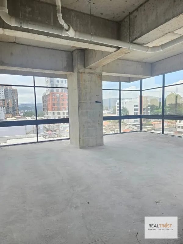 OFICINA EN VENTA EDIFICIO RENOVATI ZONA 10 — Oficina en Venta en Renovati, Zona 10, Guatemala, Ciudad — foto 8 de 10
