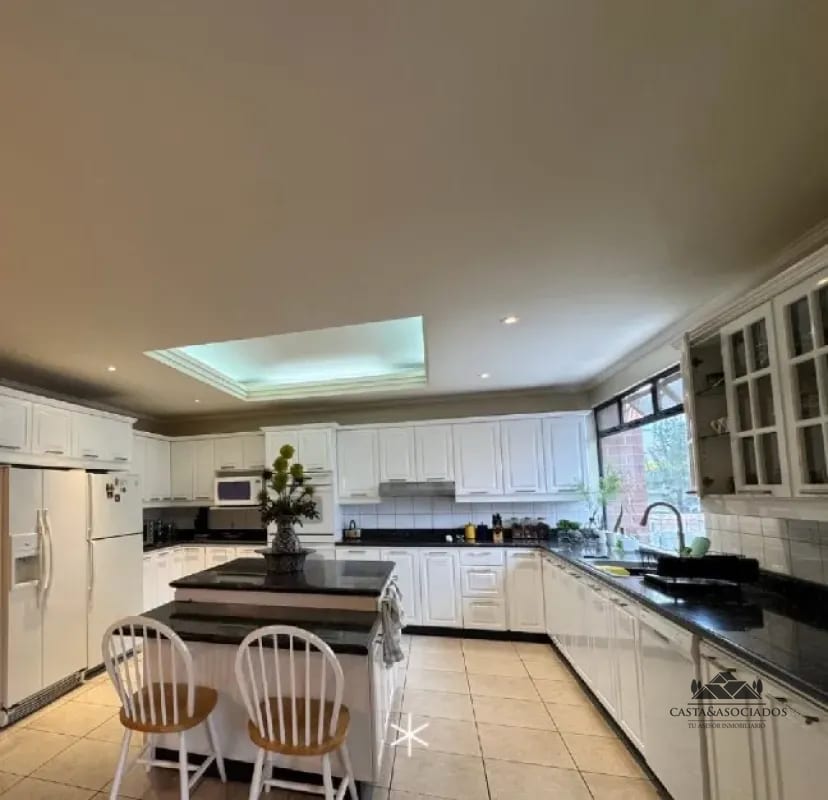 Apartamento en Venta Zona 10 — Apartamento en Venta en Zona 10, Guatemala, Ciudad — foto 3 de 9