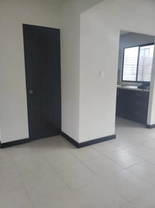 Casa en Colinas del Norte, San José del Golfo — Casa en Venta en San José del Golfo, Guatemala, Ciudad — miniatura 2 de 5