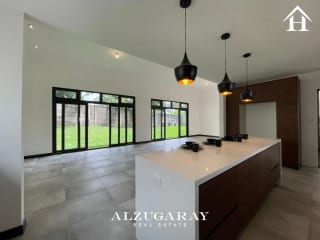 CASA MINIMALISTA P/ ESTRENAR   3 HAB. / COND. KM. 25 CAES — Casa en Venta en Carretera a El Salvador, Guatemala, Ciudad — miniatura 6 de 13