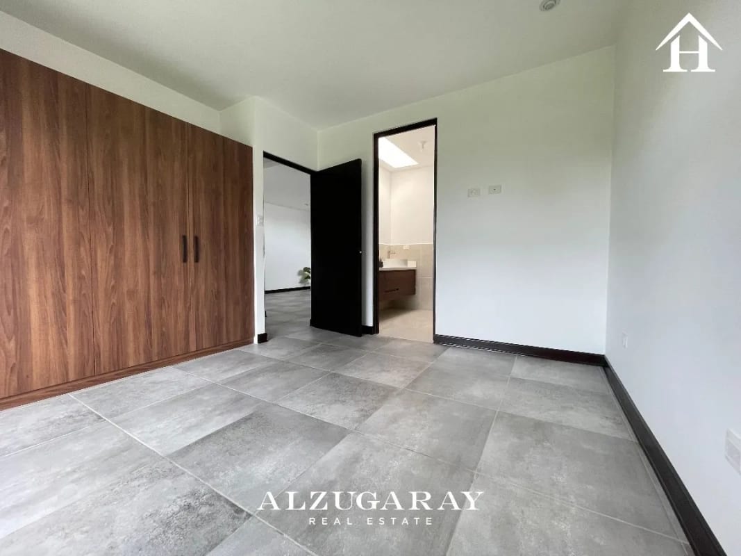 CASA MINIMALISTA P/ ESTRENAR   3 HAB. / COND. KM. 25 CAES — Casa en Venta en Carretera a El Salvador, Guatemala, Ciudad — foto 4 de 13