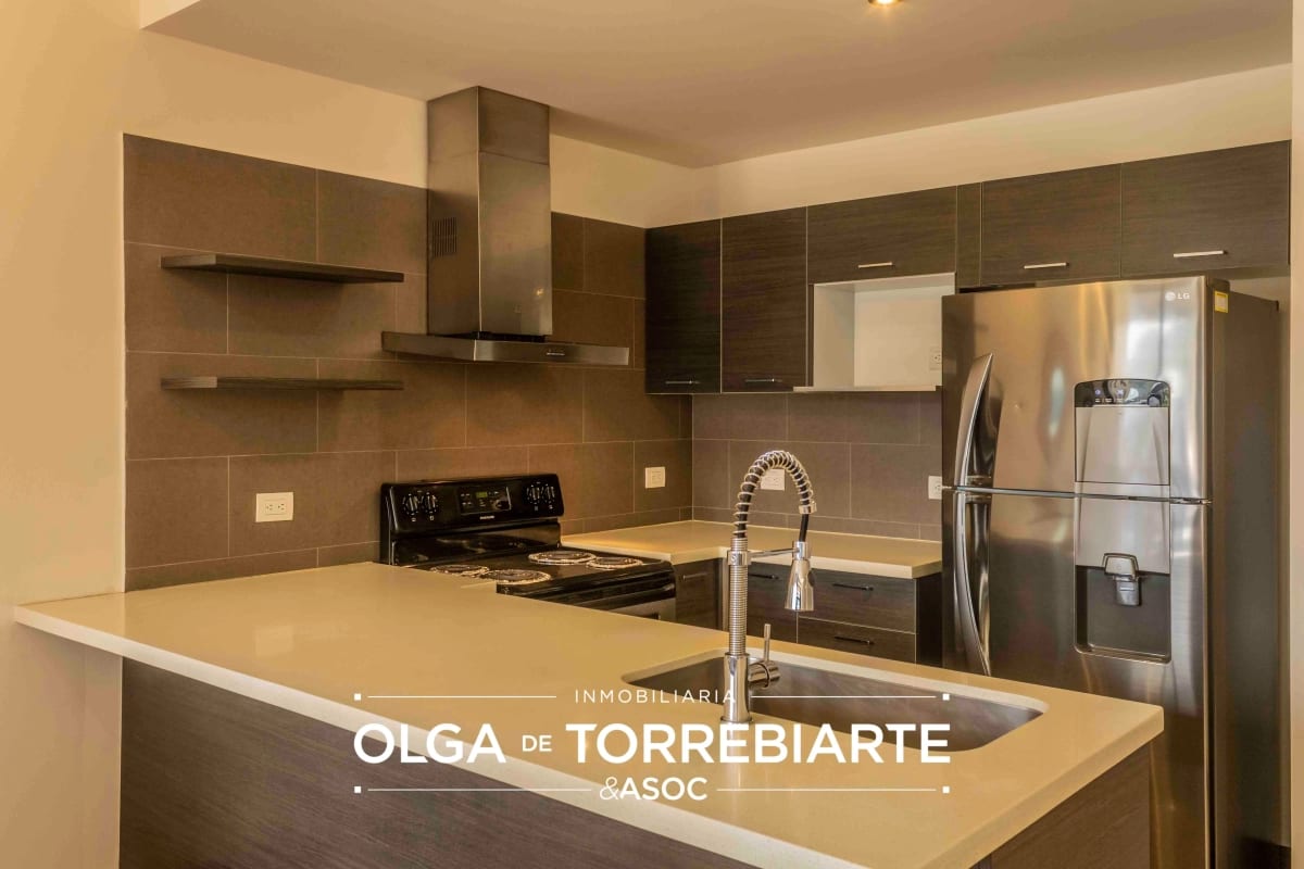 Apartamento en Veinti4, Zona 10 — Apartamento en Alquiler en Veinti4, Zona 10, Guatemala, Ciudad — foto 2 de 10