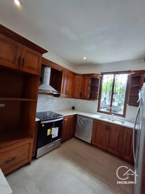 Casa en Venta -Los Franciscanos ASIS (hacia Alotenango) Antigua Guatemala — Casa en Venta en Los Franciscanos, Alotenango, Sacatepéquez — foto 13 de 16