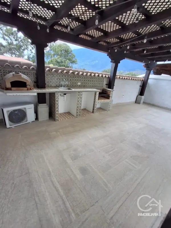Casa en Venta -Los Franciscanos ASIS (hacia Alotenango) Antigua Guatemala — Casa en Venta en Los Franciscanos, Alotenango, Sacatepéquez — foto 3 de 16