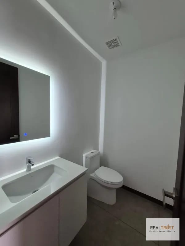 EN VENTA PRECIOSO APARTAMENTO CON TERRAZA, SAN LÁZARO ZONA 15 — Apartamento en Venta en San Lázaro, Zona 15, Guatemala, Ciudad — foto 7 de 12