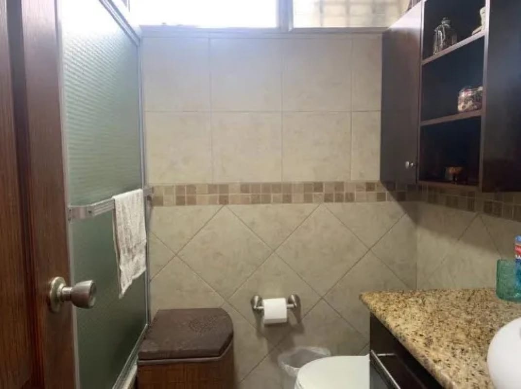 Muy Bonita Casa en Jardines de la Asncion Sur — Casa en Venta en Jardines de La Asunción, Zona 5, Guatemala, Ciudad — foto 6 de 16