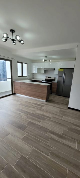 Apartamento en Renta Segheria zona 14 — Apartamento en Alquiler en Segheria, Zona 14, Guatemala, Ciudad — miniatura 1 de 13