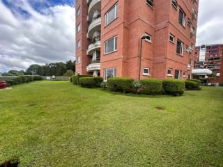 Apartamento en Alquiler Edificio Las Pilas Zona 15 — Apartamento en Alquiler en Las Pilas, Zona 15, Guatemala, Ciudad — miniatura 3 de 17