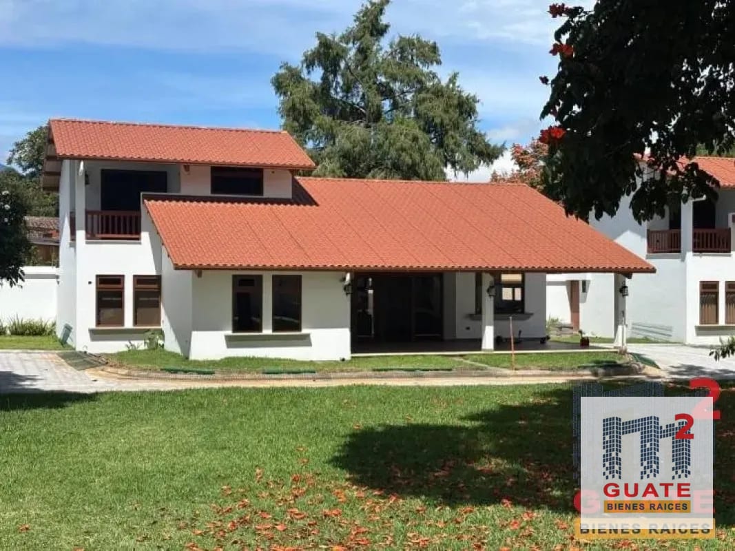 Casa en condominio en Renta, Antigua Guatemala — Casa en Alquiler en Antigua, Sacatepéquez — foto 1 de 17