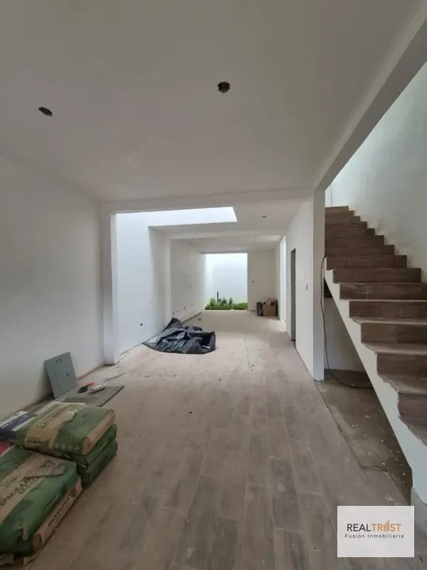 VENDO CASA PARA ESTRENAR HACIENDA REAL, ZONA 16 — Casa en Venta en Hacienda Real, Zona 16, Guatemala, Ciudad — foto 4 de 9