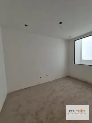 VENDO CASA PARA ESTRENAR HACIENDA REAL, ZONA 16 — Casa en Venta en Hacienda Real, Zona 16, Guatemala, Ciudad — miniatura 3 de 9