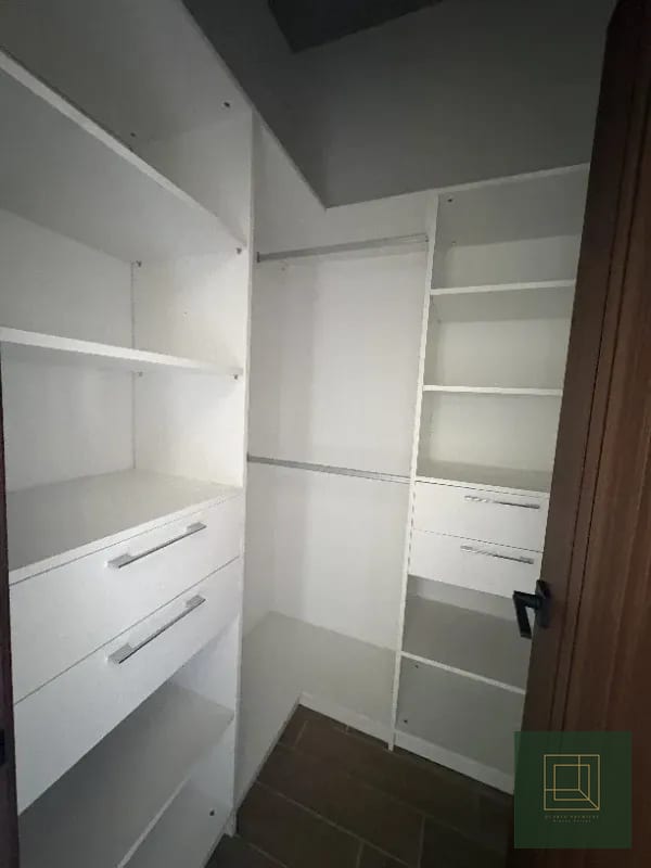 Apartamento en renta en edificio Séptimo zona 4 — Apartamento en Alquiler en Séptimo, Zona 4, Guatemala, Ciudad — foto 3 de 10