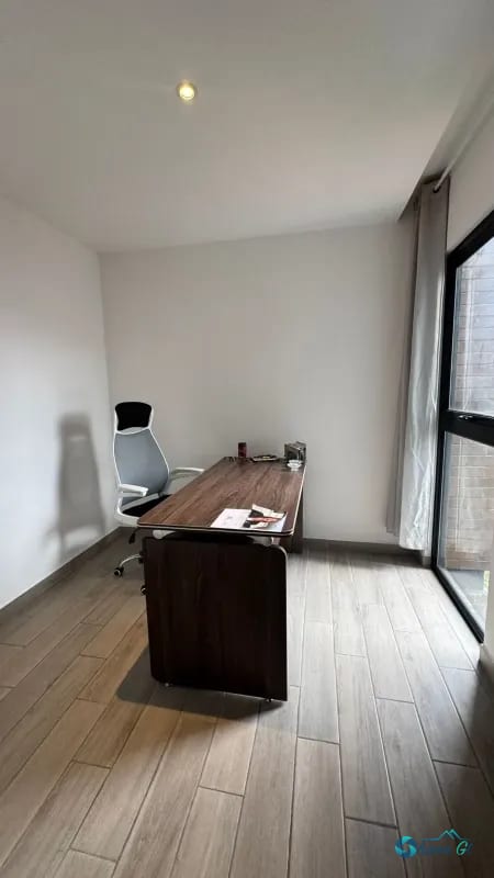 Apartamento Amueblado en Renta Zona 10 Edif. Parque 10 — Apartamento en Alquiler en Parque 10, Zona 10, Guatemala, Ciudad — foto 8 de 9