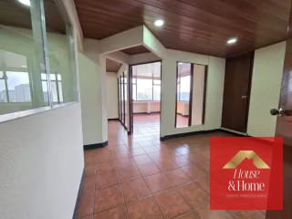 OFICINA EN VENTA ZONA 10 | 110m2 (copia) — Oficina en Alquiler en Reforma Montúfar, Zona 10, Guatemala, Ciudad — miniatura 1 de 8