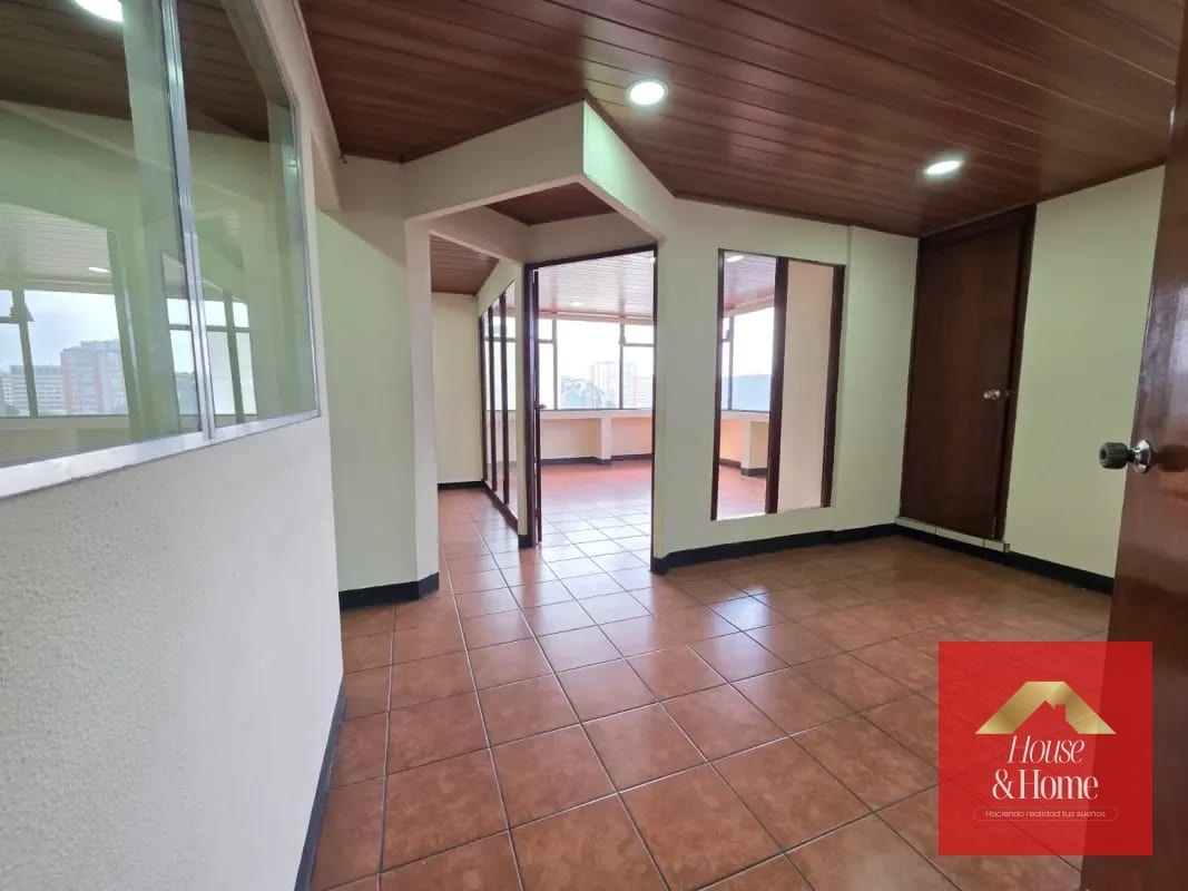 OFICINA EN VENTA ZONA 10 | 110m2 (copia) — Oficina en Alquiler en Reforma Montúfar, Zona 10, Guatemala, Ciudad — foto 1 de 8