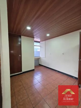 OFICINA EN VENTA ZONA 10 | 110m2 (copia) — Oficina en Alquiler en Reforma Montúfar, Zona 10, Guatemala, Ciudad — miniatura 2 de 8