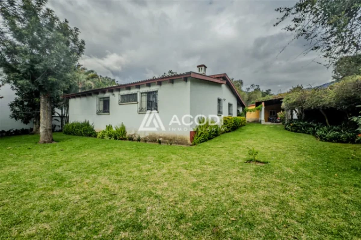 Casa amueblada en Antigua Guatemala, San Pedro Las Huertas — Casa en Alquiler en Antigua, Sacatepéquez — foto 1 de 6