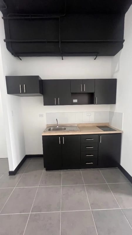 ALQUILER DE APARTAMENTO EN EDIFICIO KAMINAL7 — Apartamento en Alquiler en Zona 7, Guatemala, Ciudad — foto 6 de 9