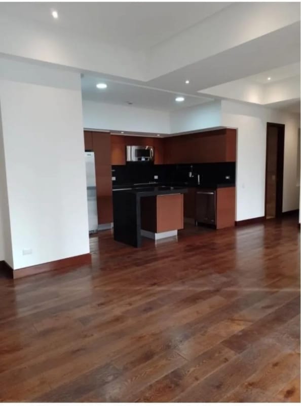 Apartamento en Venta Zona 14 — Apartamento en Venta en Tiffany 5ta Avenida, Zona 14, Guatemala, Ciudad — foto 7 de 8