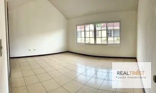Vendo casa Residenciales Santa Monica carretera a El Salvador km. 16.5 — Casa en Venta en Carretera a El Salvador, Guatemala, Ciudad — miniatura 15 de 17