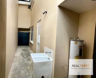 Vendo casa Residenciales Santa Monica carretera a El Salvador km. 16.5 — Casa en Venta en Carretera a El Salvador, Guatemala, Ciudad — miniatura 7 de 17