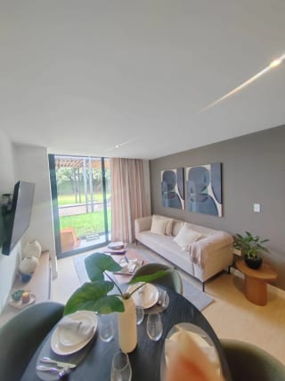 Edificio de Apartamentos Viana, Zona 10 — Apartamento en Venta en Zona 10, Guatemala, Ciudad — miniatura 4 de 11