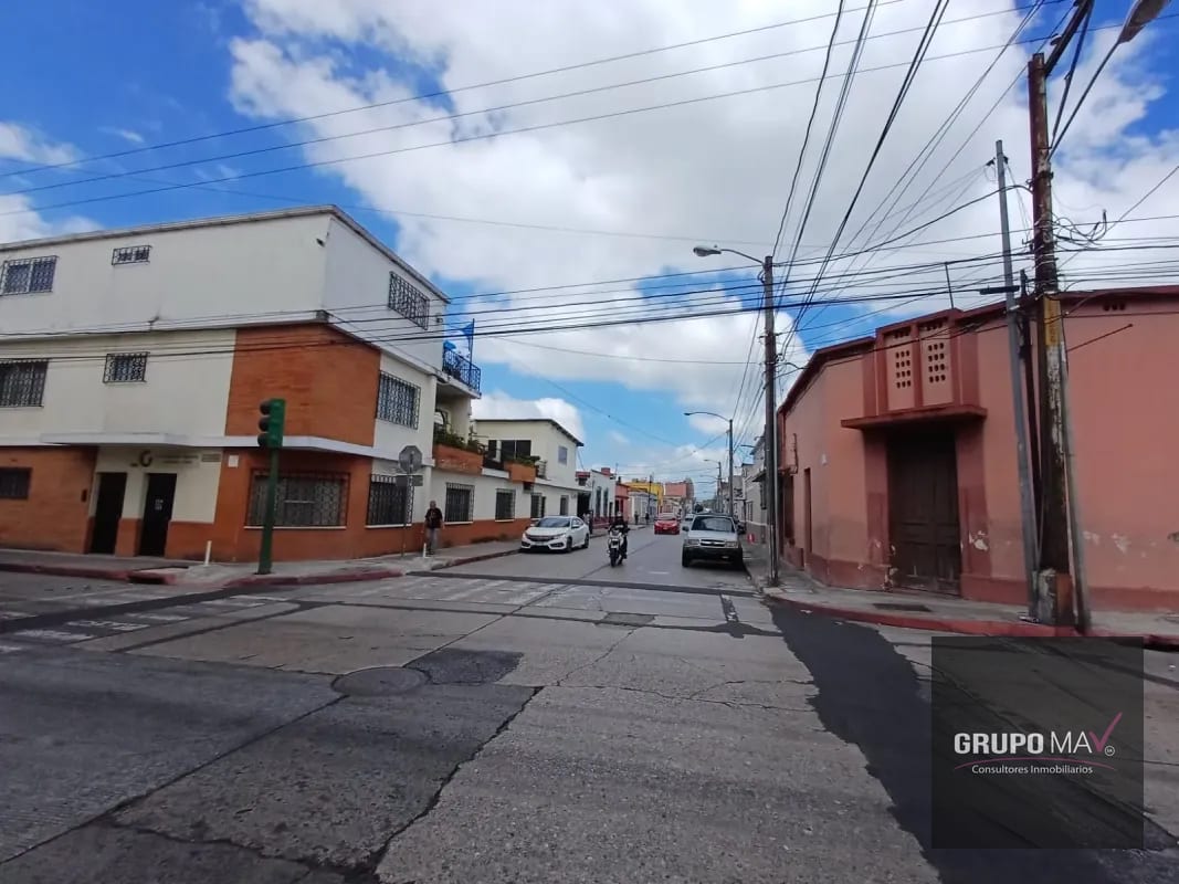Edificio Zona 1 Ciudad Capital — Edificio en Alquiler en Zona 1, Guatemala, Ciudad — foto 1 de 11