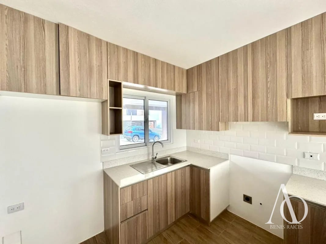 Casa en Venta en Bosques de Santa Elena, Km. 26 CES / EN DIRECTO — Casa en Venta en Carretera a El Salvador, Guatemala, Ciudad — foto 17 de 17