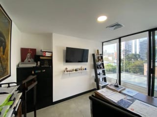 Oficina en Venta en Edificio Vasanta zona 10 — Oficina en Venta en Zona 10, Guatemala, Ciudad — miniatura 8 de 13