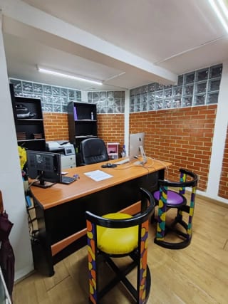 Edificio en Renta o Venta Calzada San Juan, ideal para Clínica, Hospital, SPA — Bodega / Ofibodega en Alquiler en Zona 7, Guatemala, Ciudad — miniatura 6 de 15