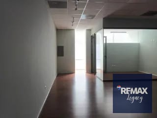 Local Renta | Zona 10 | Reforma 10 — Local en Alquiler en Reforma 10 (Reforma Business Center), Zona 10, Guatemala, Ciudad — miniatura 3 de 6
