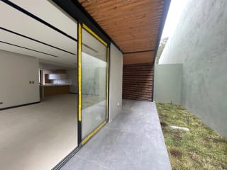 CASA NUEVA RENTA, KM 9 CAES FRENTE A HOTEL HILTON SUBIENDO CAES, 317 MTS 2, 4 DORMITORIOS, DESNIVELES $2,800 — Casa en Alquiler en Carretera a El Salvador, Guatemala, Ciudad — miniatura 7 de 10