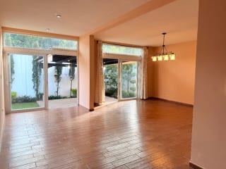 Casa de un nivel en venta en Condominio en Fraijanes — Casa en Venta en Carretera a El Salvador, Guatemala, Ciudad — miniatura 4 de 7