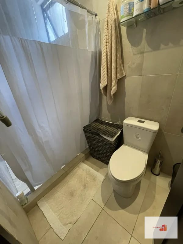 Apartamento amplio 1 dormitorio con sala fam y estudio incorporados - zona 16 Kanajuyu — Apartamento en Venta en Kanajuyú, Zona 16, Guatemala, Ciudad — foto 3 de 13