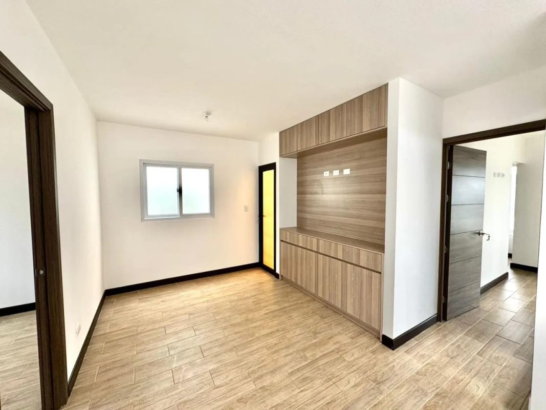 Casa en venta carretera el salvador km 25/D — Casa en Venta en Carretera a El Salvador, Guatemala, Ciudad — foto 6 de 10