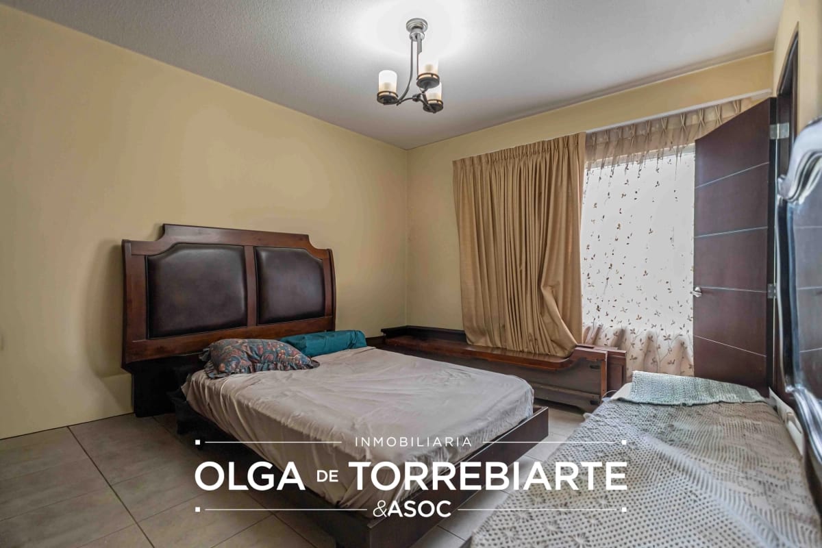 Casa en Campos de San Isidro, Zona 16 — Casa en Venta en Campos de San Isidro II, Zona 16, Guatemala, Ciudad — foto 6 de 17