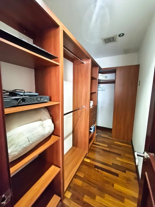 Apartamento Amueblado en Venta y Renta en Zona 14 — Apartamento en Alquiler en Zona 14, Guatemala, Ciudad — foto 15 de 17