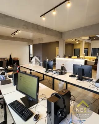 Casa comercial en Renta | zona 10 — Casa en Alquiler en Zona 10, Guatemala, Ciudad — miniatura 11 de 17